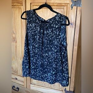 Apt 9 black print top, XL